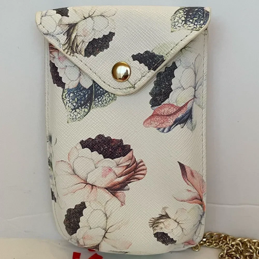 ‎Flowered Phone or Card Holder
